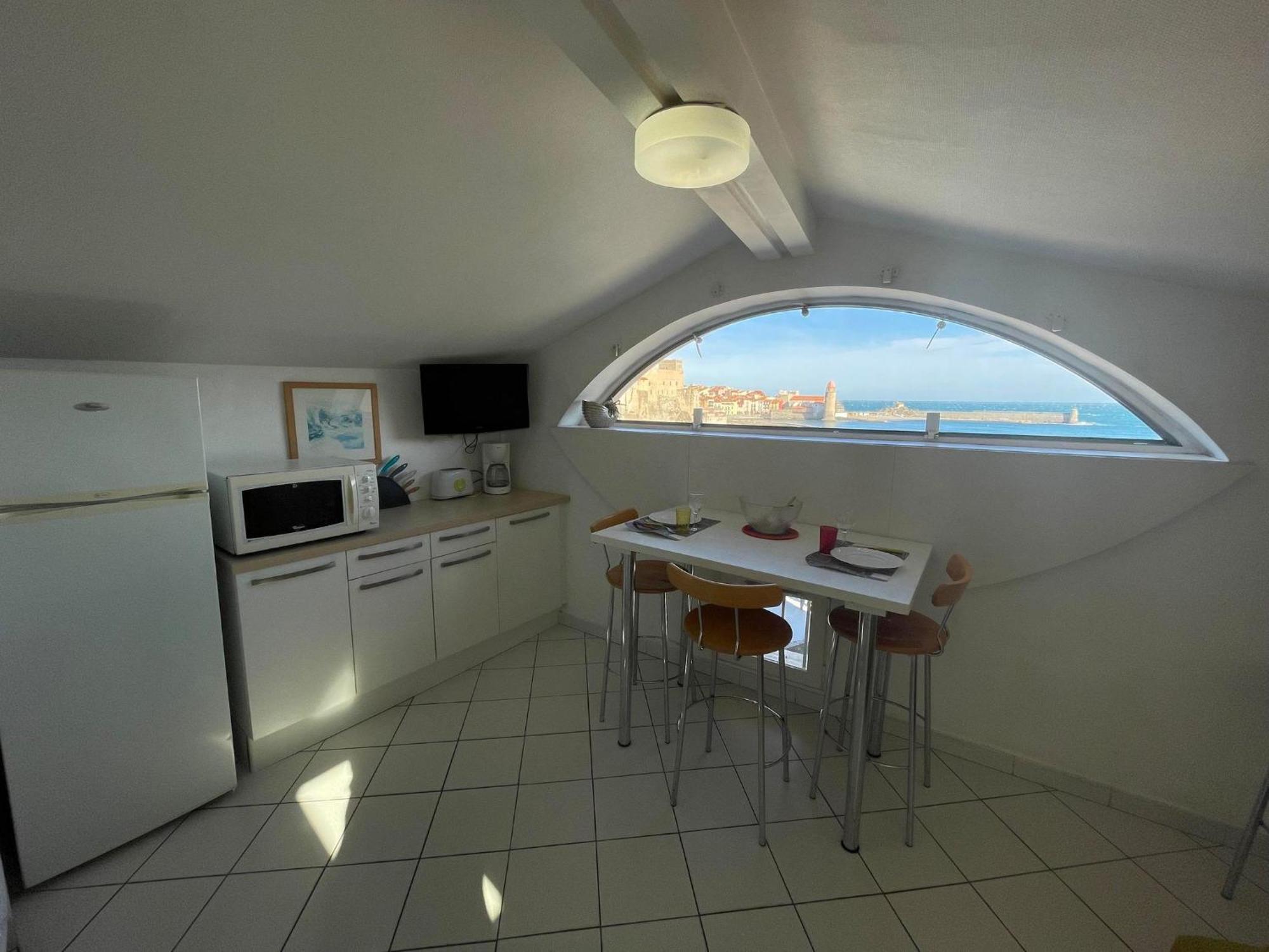 Apartamento 3Conv48- Charmant T2 Avec Vue Imprenable En Face Plage Collioure Exterior foto